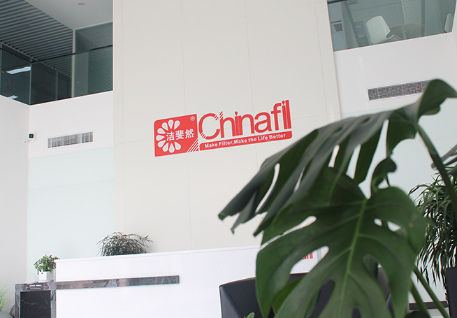 “今年会前台”